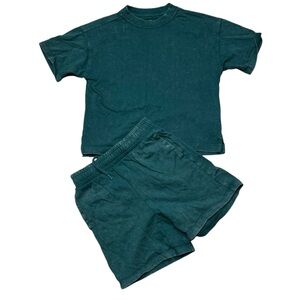GAP Kids Forest Green Matching set Apparel Sweat shorts and tee shirt acid wash